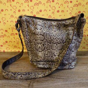 DONALD J PLINER Women's Reptile Pattern Bucket Purse Shoulder Bag